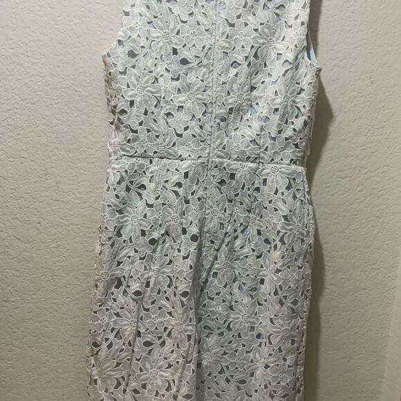 New LOFT White Floral Lace Overlay V-Neck Dress Size 0P $118 - Picture 7 of 8